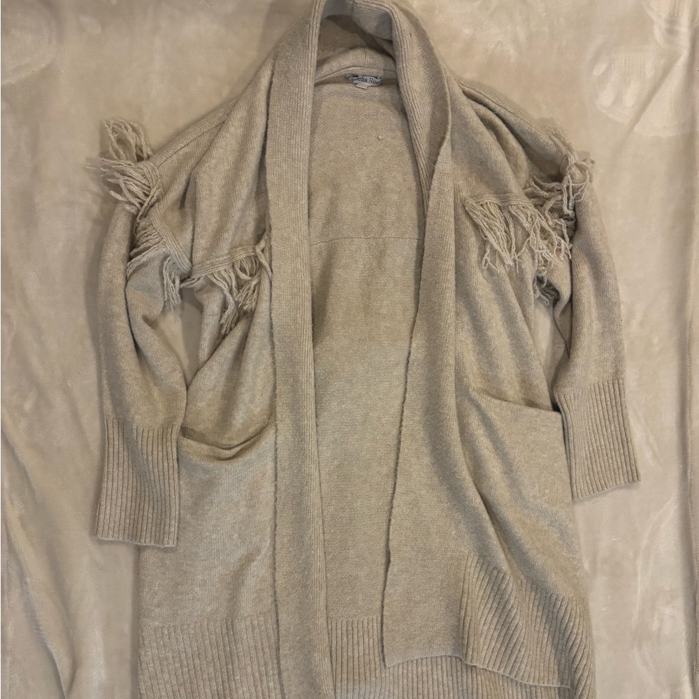 Chic Beige Women's Cardigan with Fringe Ophelia Roe Large